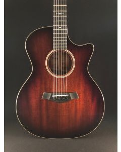 Taylor 524ce Cutaway Acoustic/Electric Guitar